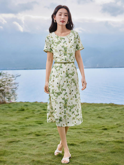 【专属特价】熙世界荷叶晕染绿色连衣裙2025夏季新款优雅气质直筒雪纺碎花裙 商品图4