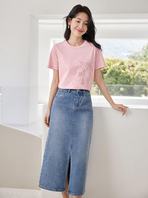 【季末特卖】熙世界凤凰刺绣T恤女短袖2024夏款轻国风休闲别致凉感体恤上衣 商品图2