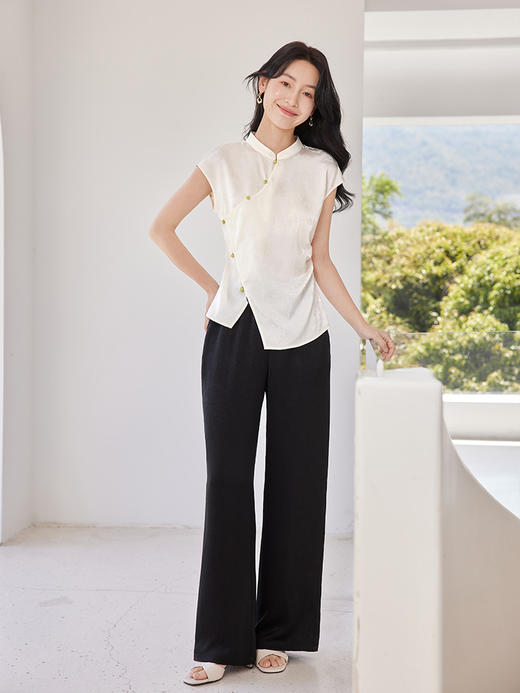 【专属特价】熙世界珠玉盘扣国风衬衫夏2025新款修身别致提花缎面新中式上衣 商品图4