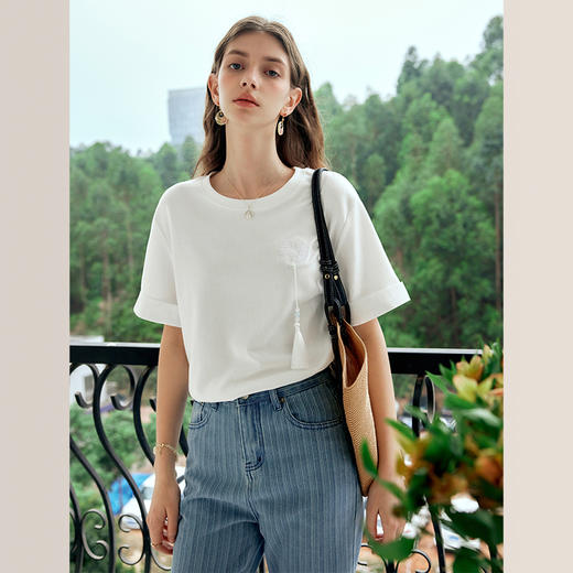 OLrain欧芮儿米白色短袖T恤女夏季2024年新款国风宽松刺绣上衣 商品图1