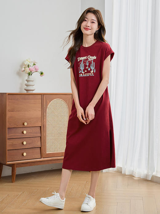 【专属特价】熙世界落肩袖宽松休闲连衣裙夏季新款美式印花纯棉开叉T恤裙子 商品图4
