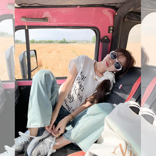 <曾小咸推荐>【轻松凹造型】屁股口袋蝴蝶设计牛仔裤 商品图2