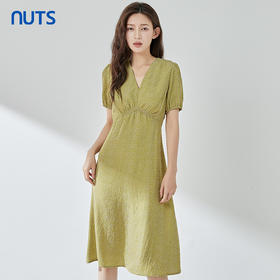 NUTS夏季时尚V领气质纯色气质短袖连衣裙323101120B