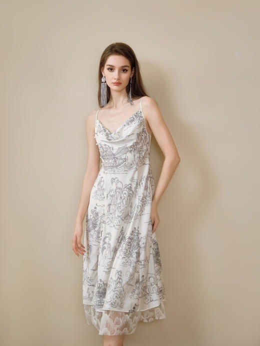 白色洛神赋手绘印花修身荡领连衣裙 商品图0