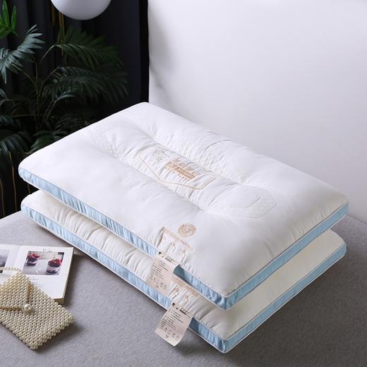 QY-新款定型羊绒蛋白枕芯护颈助眠枕头48×74cm成人家用 商品图2