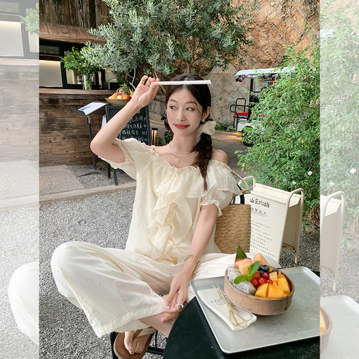 <曾小咸推荐>现货秒杀！【心动旋律】一字肩上衣 日常159.99/件 立减90 秒杀69.99/件！！ 商品图9