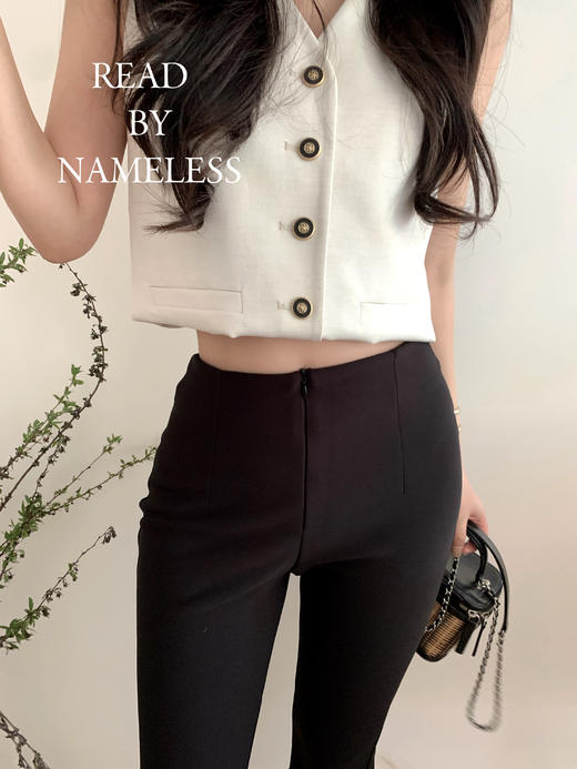 Read Nameless /高级纹路白马甲含羊毛+2024黑色开衩长腿喇叭裤 商品图13