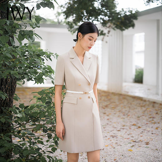 IWY/气质卡其色西装连衣裙短袖夏高级修身显瘦美容院商务约会裙子Q14236 商品图4