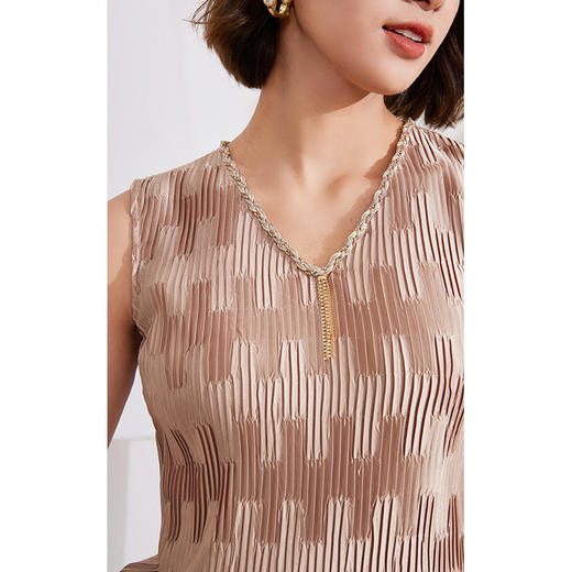 乔万尼夏季新品小香风设计V领背心EM2H726 商品图2