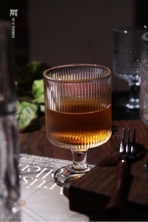 🔥餐具亦是艺术品❗❗同款100+⚡跟团价只要💰19.9🉐4个 ❗ 『染可浮雕复古高脚杯』 快乐喝水 玻璃杯的夏天🥃 商品图3