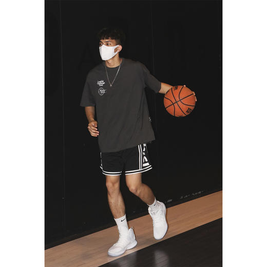 LUSHISI[logo系列]夏季新款美式街头四分短裤不过膝球裤宽松男女 商品图2