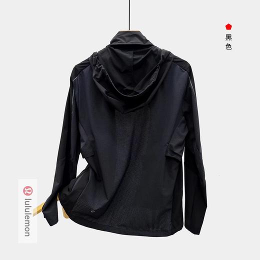 男士薄款运动夹克皮肤衣可收纳连帽设计 商品图1