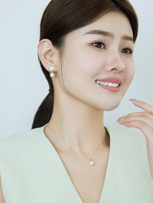 【黑科技】黑科技珠宝-可拆卸珍珠耳夹 蝶盈（会员享试戴权益，定制后不支持7天无理由退换货） 商品图3