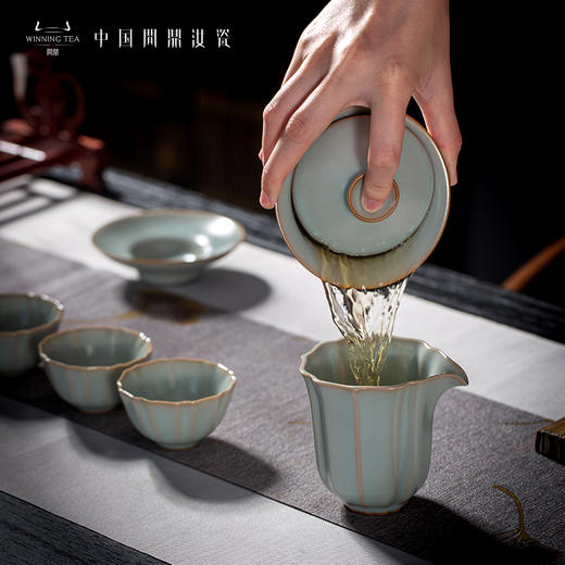 问鼎汝瓷岁华芳菲茶具套装 商品图3