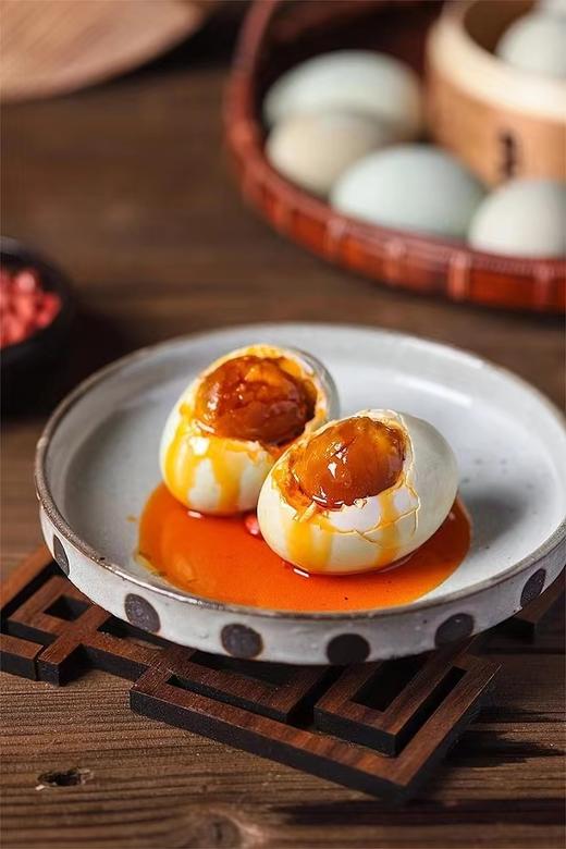 【咸鸭蛋中的玛莎拉蒂】  “欧盟认证”非遗禾草灰礼盒【咸鸭蛋】和【松花蛋】鲜美程度堪比蟹黄  富的流油！！！ 商品图3