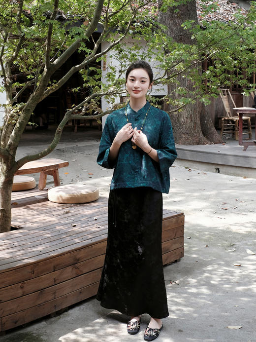 盛唐婧 |真丝宋锦发财树对襟上衣 商品图5