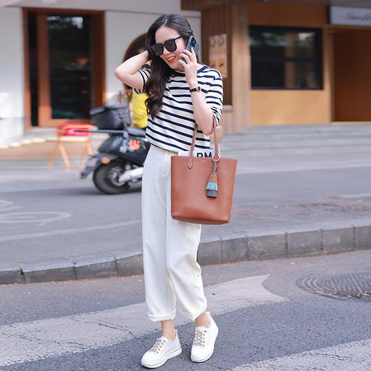 【水上漂网面小白鞋 超级百搭王】鞋面头层牛皮+内里鞋垫头层羊皮，超轻，超舒服 商品图5