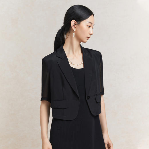 Famecoco短款一粒扣西装女士夏款通勤职业中袖小众西服FAC3AW009 商品图3