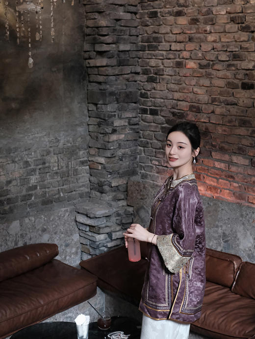 盛唐婧 |重磅香云纱对襟拼接外套 商品图10