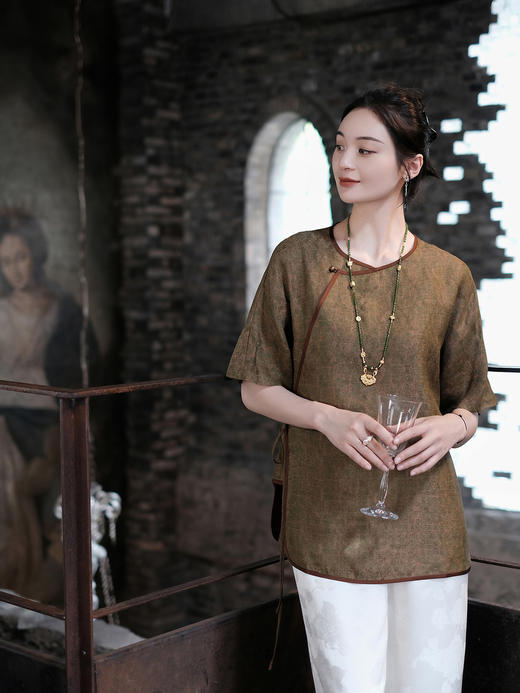 盛唐婧 |真丝花罗团簇锦花斜襟上衣 商品图4