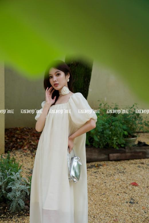 【门店同款】ENJOY夏季浪漫-温柔方领花朵连衣裙 157501153 商品图0