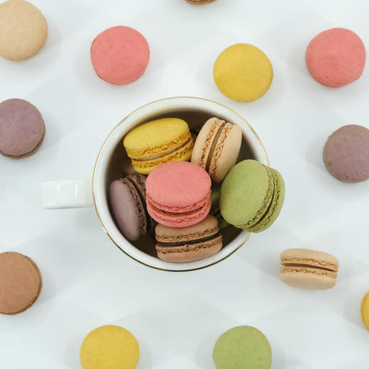 【法式马卡龙，小身材才够味】法式马卡龙休闲零食，醇香浓厚唇齿留香，西式糕点甜品蛋糕6枚礼盒，下午茶装婚庆情人节生日礼物QQ 商品图3
