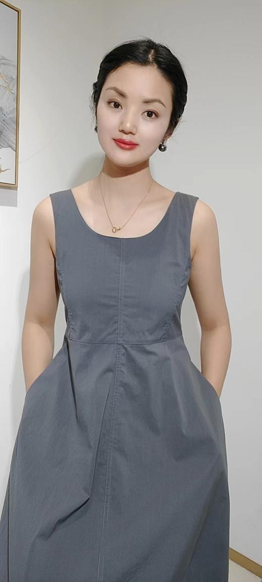 481067均码背心式连衣裙 商品图0