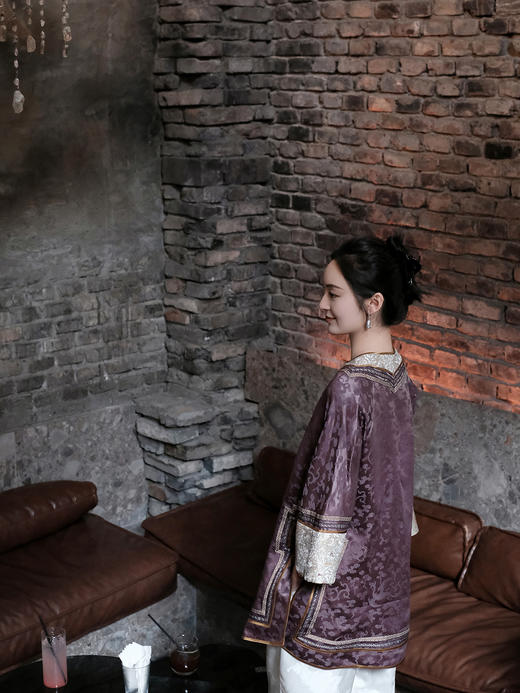 盛唐婧 |重磅香云纱对襟拼接外套 商品图9