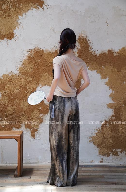 【门店同款】ENJOY夏季云敛-简约斜肩不规则上衣 157474520 商品图3