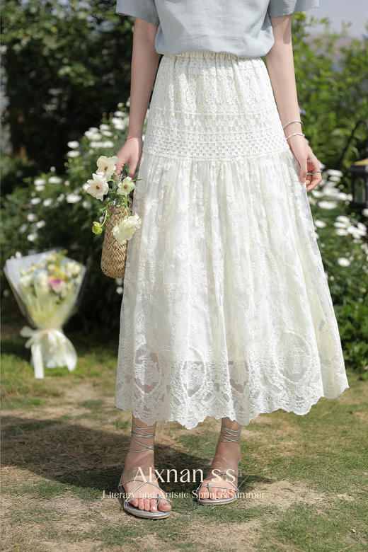 鹿向南「纯真年代」法式A字蕾丝半身裙2025夏季新款气质百搭长裙 商品图5
