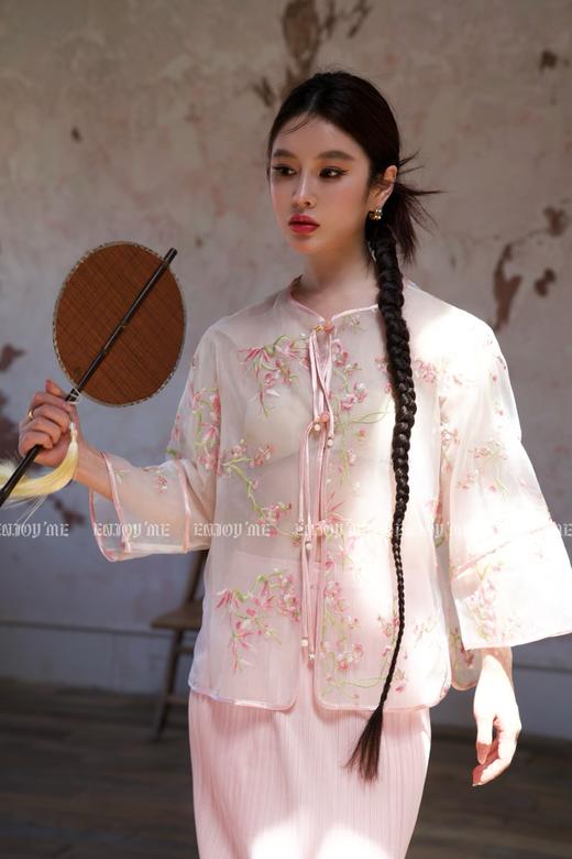 【门店同款】ENJOY夏季云敛-醒春集国风刺绣开衫 157500839 商品图0