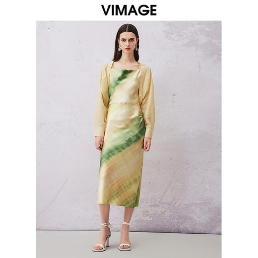 VIMAGE纬漫纪夏季新款时尚宽松廓形短款设计感短外套V2103724 商品图1