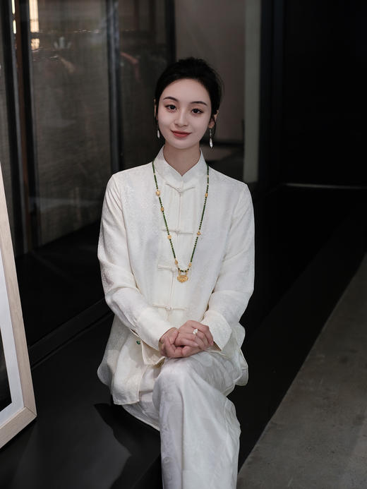 盛唐婧 |真丝花罗百搭对襟衬衫-白色 商品图5