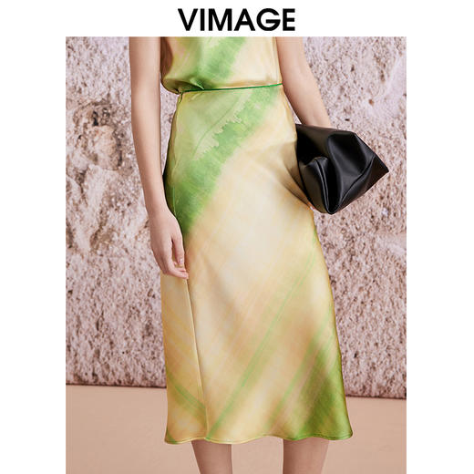 VIMAGE纬漫纪夏季新款晕染a字显瘦高腰半身裙V2106723 商品图2