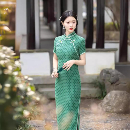ALBB-新中式民国风精致墨绿色旗袍 商品图0
