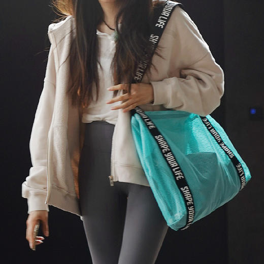 【趁早文创】Kiera Ye by 趁早单层撞色阳光包健身运动斜挎单肩包户外休闲瑜伽包网袋手提沙滩包 商品图2