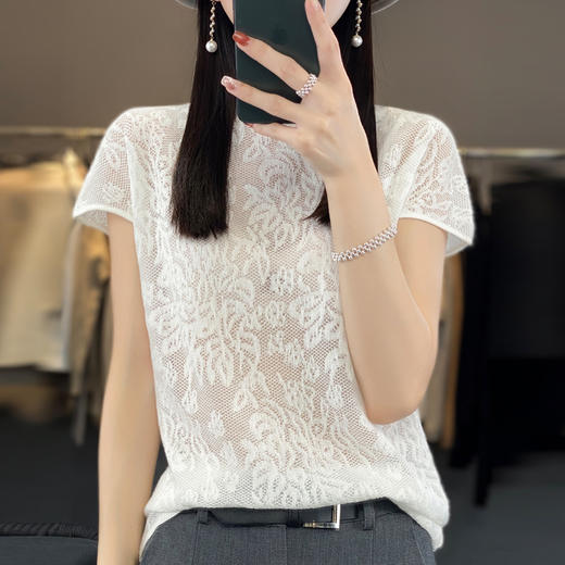 雀说 夏季蕾丝羊毛精纺针织体恤短袖女款镂空宽松打底上衣4ZF-2997 商品图5