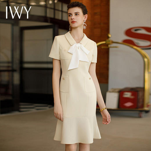 IWY/新款黄色连衣裙短袖时尚气质显瘦优雅蝴蝶领高级约会女神范裙Q1065 商品图1