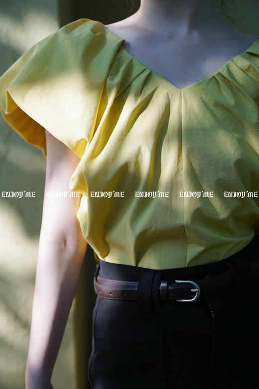 【门店同款】ENJOY夏季浪漫-净色V领露背上衣 157505293 商品图3