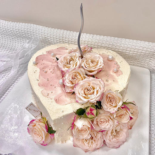 ins风鲜花蛋糕-精致折射-1磅【主题蛋糕】 商品图0