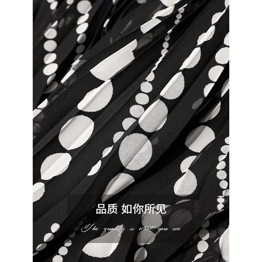 COCOBELLA度假风不规则下摆波点半身裙女飘逸百褶长裙HS7041 商品图4