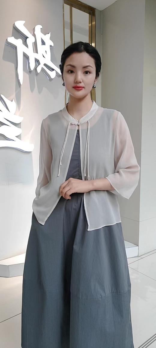 481067均码背心式连衣裙 商品图1