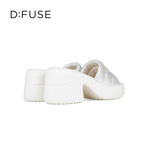 D:FUSE迪芙斯2024夏新款云感厚底膨胀感宽面烫钻凉拖鞋DF42110216 商品图5