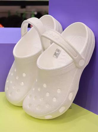 crocs洞洞鞋卡洛驰女鞋夏季新款经典闪耀Clog户外沙滩凉鞋205942 商品图0