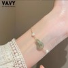 【礼盒装】VAVY 环环相扣珍珠翡翠手链平安扣温柔手链 商品缩略图2