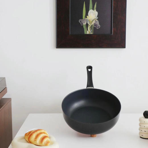 【样品清仓，无原包装，介意者慎拍】SC.24351200SCANPAN钛科技经典单柄煎炒锅附锅盖24cm 商品图6