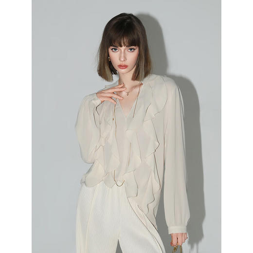 OCOBELLA名媛风立裁荷叶领衬衫通勤OL垂坠V领知性上衣SR3039 商品图3