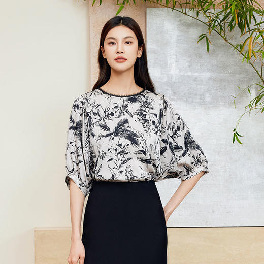 玳莎蝙蝠袖真丝小衫女2024夏季新款复古水墨印花花边圆领上衣衬衫  EB31202 商品图0