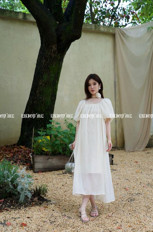 【门店同款】ENJOY夏季浪漫-温柔方领花朵连衣裙 157501153 商品图6