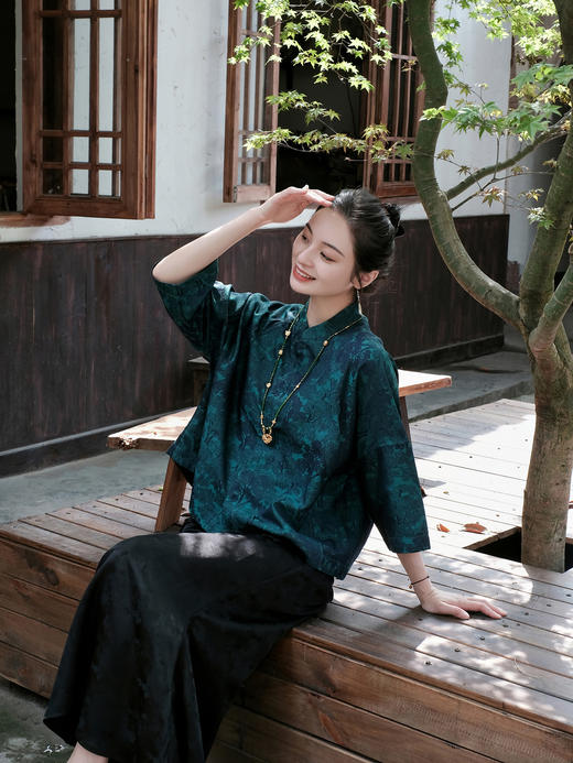 盛唐婧 |真丝宋锦发财树对襟上衣 商品图12